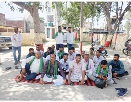 Protest held at the police station alleging misbehavior
