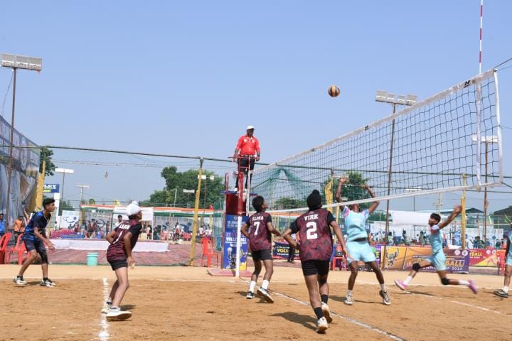 Players showed enthusiasm and passion for the semi-finals