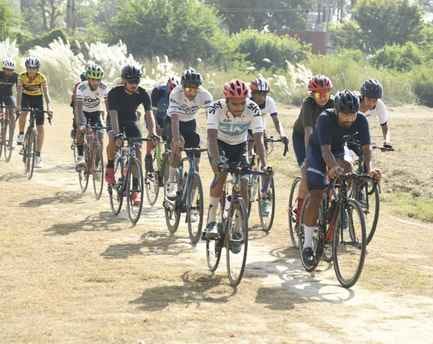 In the individual pursuit, Krishna of Kurukshetra came first, Rahul of Fatehabad came second and Pankaj came third.