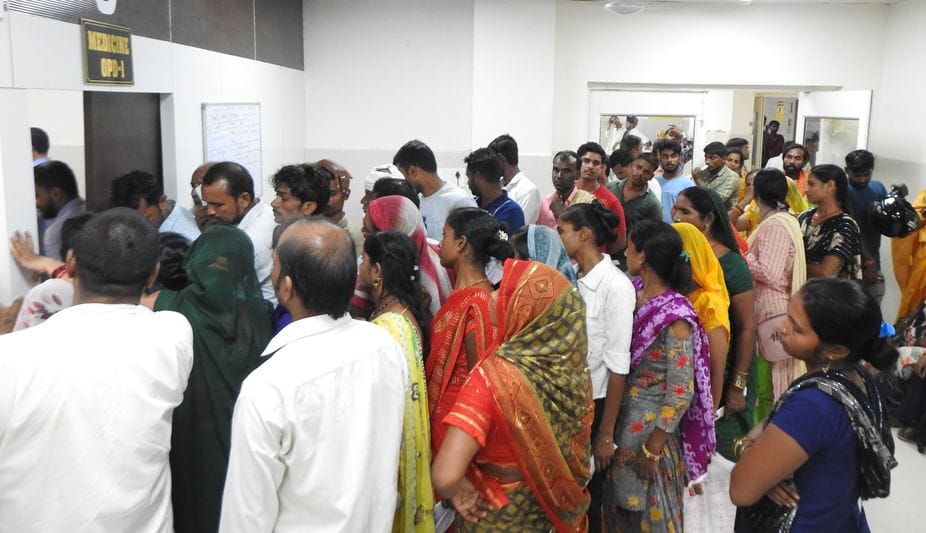 Siddharthnagar News: Due to change in weather, patients of viral and fungal infections are increasing