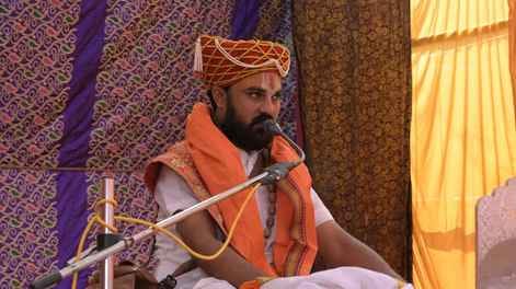 Listening to the Bhagwat Katha liberates one from sins: Anand Das