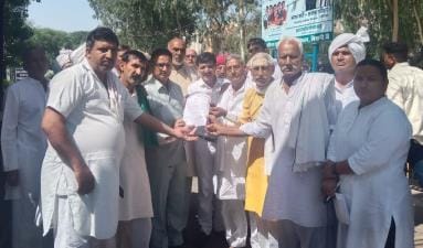 Protests against approval of 60 slaughterhouses in Mewat, demands withdrawal of decision by submitting memorandum