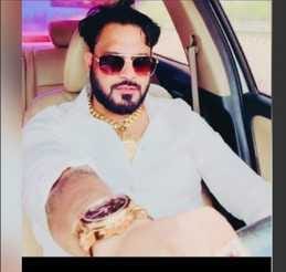 A jeweler committed suicide by shooting himself in a car in the society parking lot