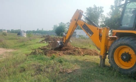 DTP team destroyed construction in illegal colony
