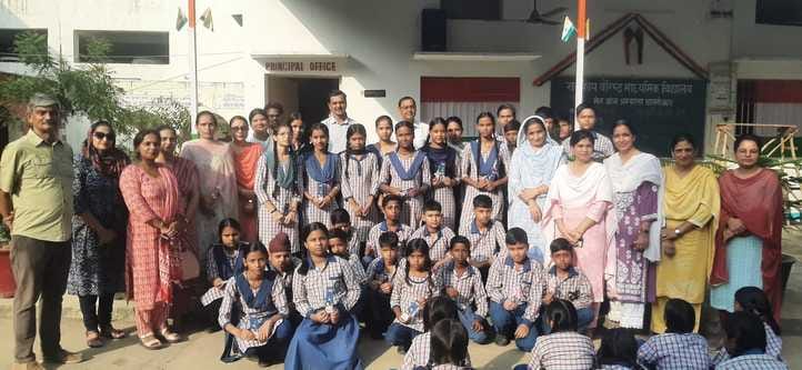 Demonstrated talent in painting and essay writing