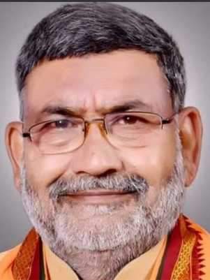 फोटो - 01 एमएलसी डॉ. बीएल तिवारी। स्त्रोत : स्वयं