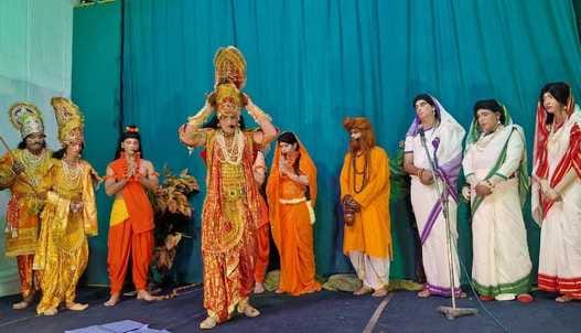 Bhagat ne rob liye bhagwan...moved the audience