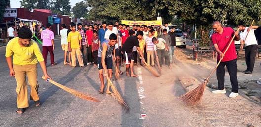 Jayaram Vidyapeeth launched a cleanliness drive under the Swachhta Pakhwada.