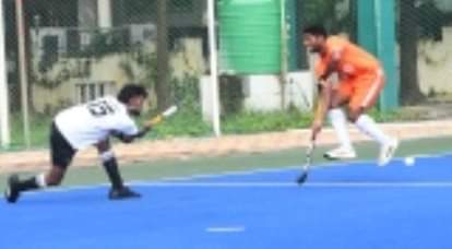 मो. शाहिद स्टेडियम में खेली जा रही ऑल इंडिया केडी सिंह बाबू प्राइजनमनी हाॅकी के तहत एयरफोर्स 