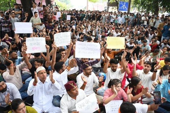 Demonstration in Haldwani against UKSSSC paper leak case