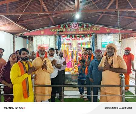 Worshiping Goddess Kushmanda removes all the troubles of life.