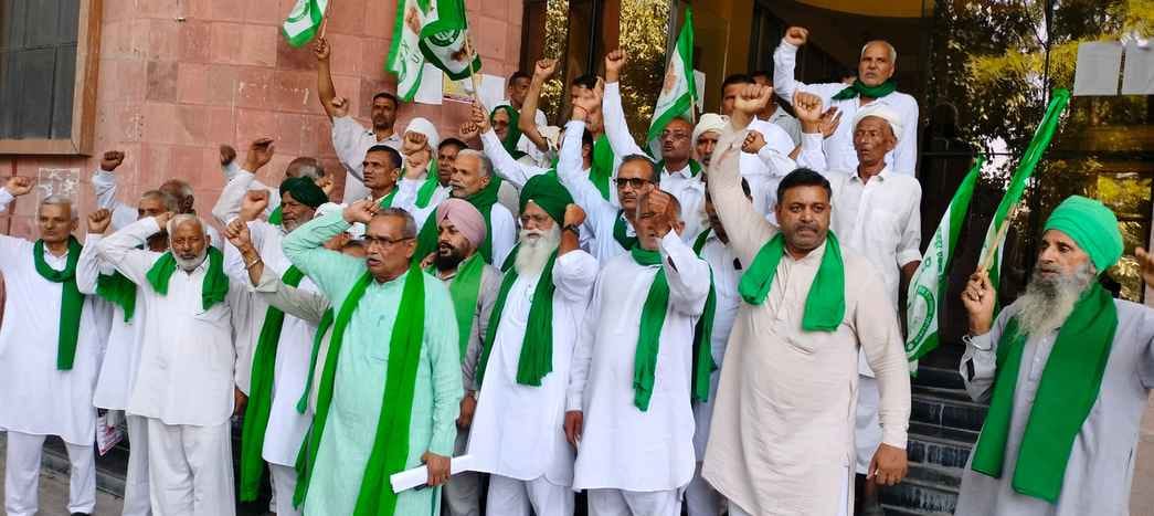 Farmers got angry when the procurement did not start and staged a sit-in.