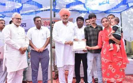 Cabinet Minister distributed certificates and cheques to the beneficiaries of Welfare Department schemes.