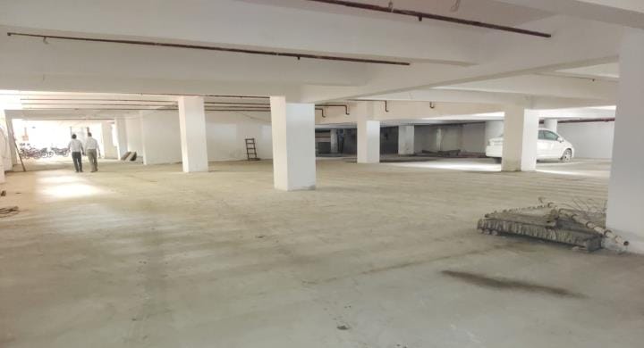 Parking built on the land of Chakbast Kothi in Kaiserbagh will start in a month