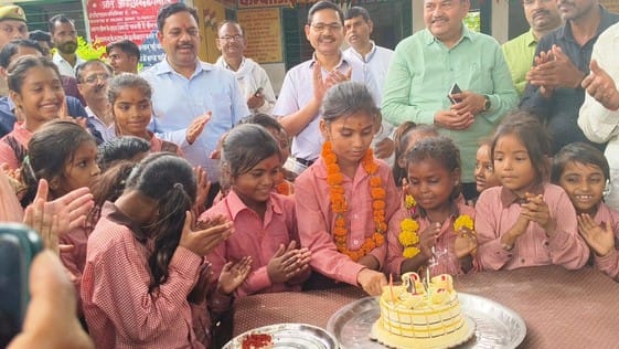 40 MB per second internet facility will be available in the ravine village of Sadarapur.