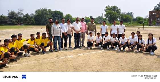 Sikri Raja's team defeated Hardoi Raja.
