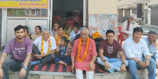 Villagers stage protest over sewer line problem