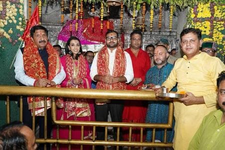 Deputy Chief Minister Agnihotri and his family paid obeisance at Jwalamukhi.