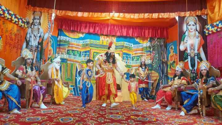 राजोरी मे श्री राम लीला के मंचन के फोटो