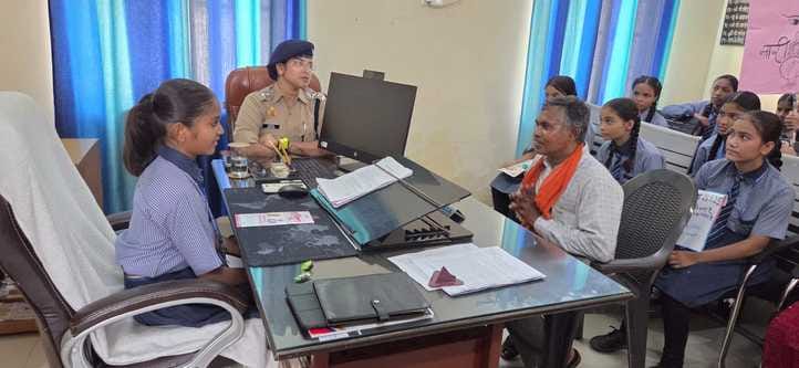 Vedika, a Class 5 student, became Assistant Commissioner of Police, Bara, for a day