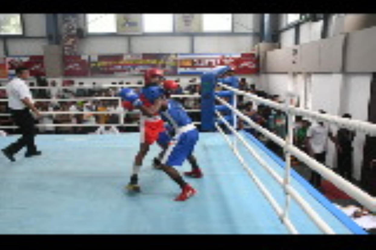 Faraj and Gaurav of Lucknow in boxing semifinals