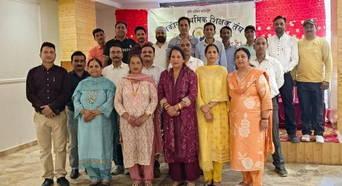 Protest against the new complex system, sit-in in Churah on October 5