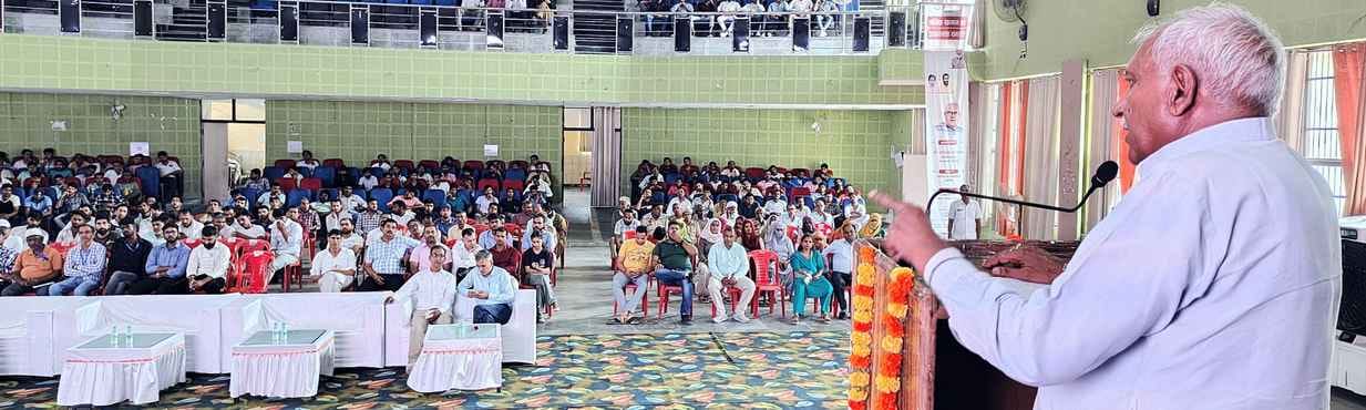 Workers decorated the nation with their sweat: Om Prakash Yadav