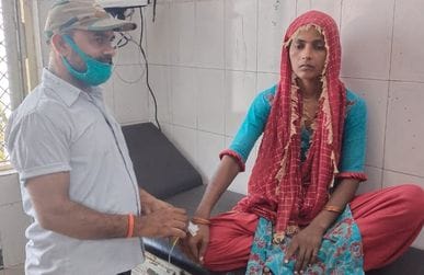 Snakebite - Four people including two women were bitten by a snake.