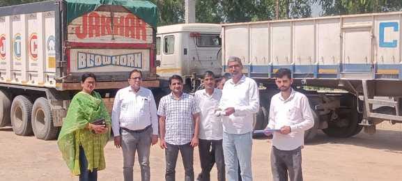 The Chief Ministers Flying Squad team challaned 20 vehicles and collected 6 lakh