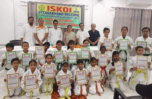 Players were honored with diploma certificates.