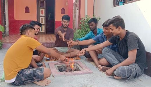 Cricket fans performed havan-puja for India's victory