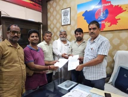 पूर्व मंत्री के खिलाफ की गई टिप्पणी के विरोध में कोतवाली थाने में सौंपा गया परिवाद