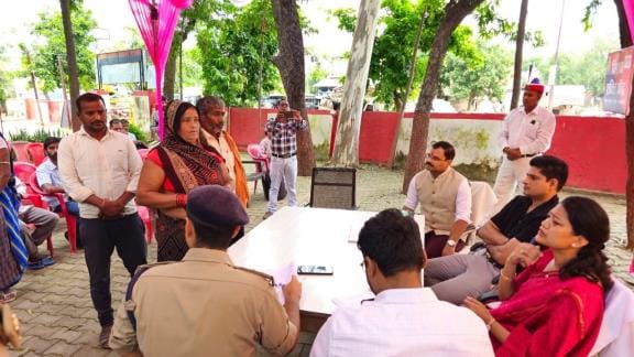 Resolve complaints on the spot: DM