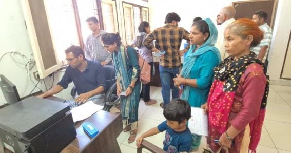 Lado Laxmi applications have caused problems, with the Saral Seva portal down for two days.