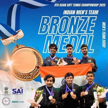 Aryan Thakur won the bronze medal representing India