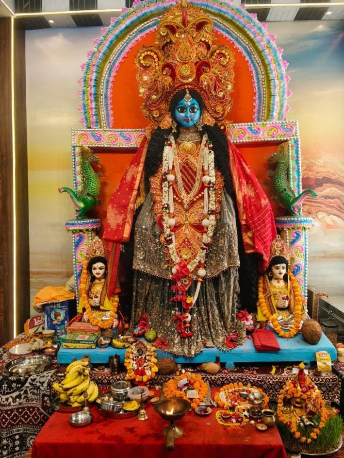 Goddess idols reached 130 pandals, eye worship today