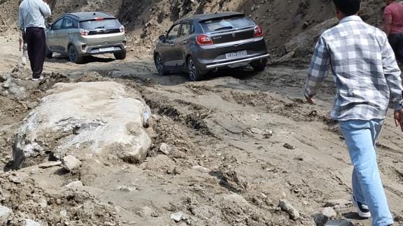 Tanakpur-Pithoragarh NH will remain completely closed for traffic at night