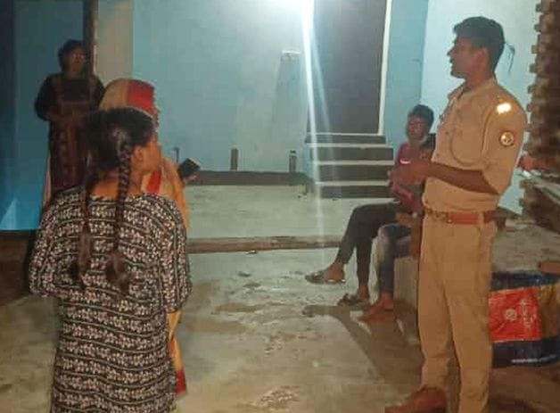 After the death of his wife, the young man hanged himself, his condition is critical.
