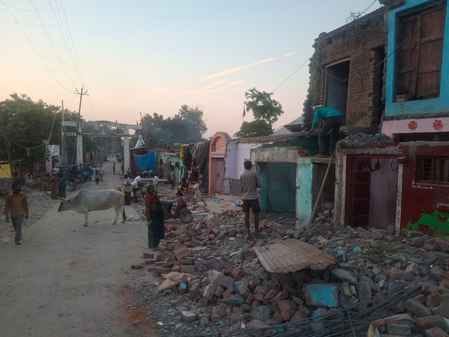 People waiting for road widening became homeless