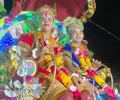 Cheers resound on the marriage of Shri Ram and Janaki