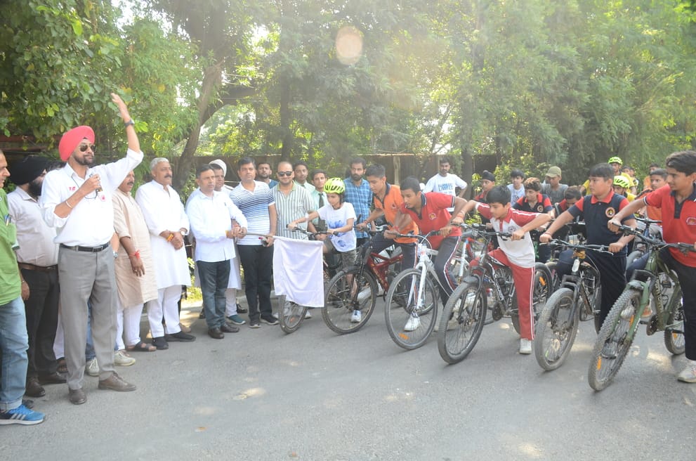 Udayveer won the Under-14 category and Gokul won the Under-16 category.