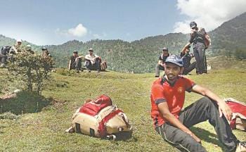 Businessmen are worried due to slowdown in tourism business