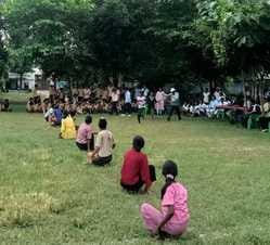 Teams of Bilgaon, Atarra and Banda became winners in Kho-Kho competition.