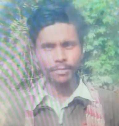 Two people left a young man at home in critical condition, he died in the medical college.