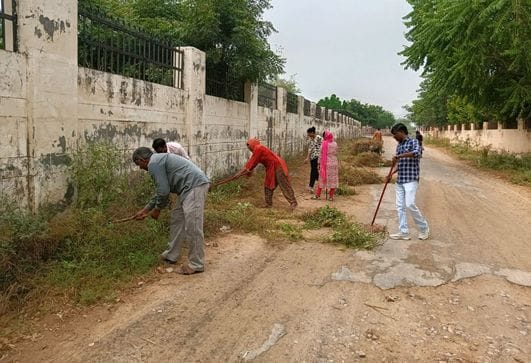 Cleanliness is essential for health: General Singh