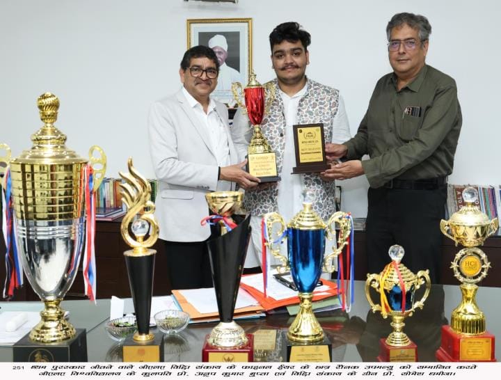 GLA law student Raunak achieves a golden record at the national level.