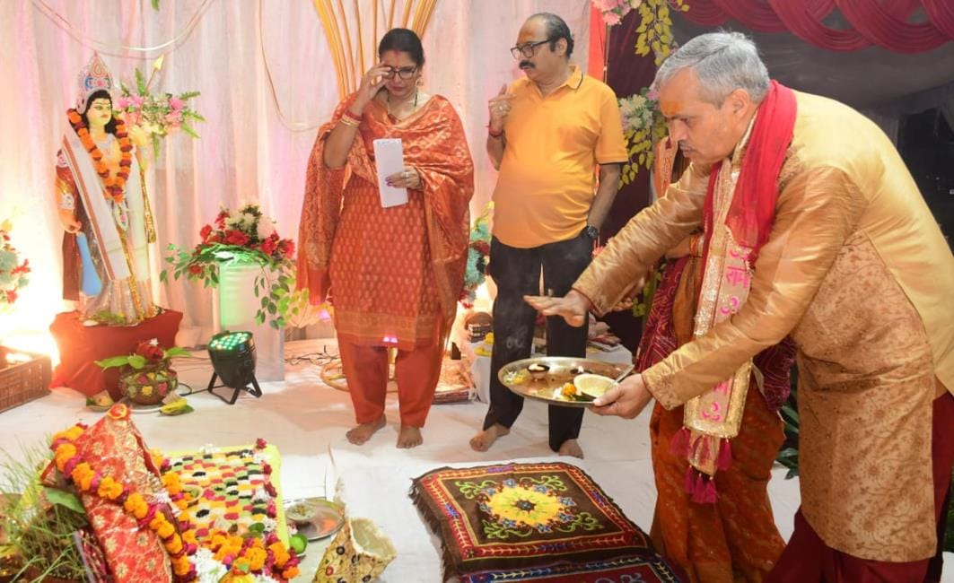 Wishing for happiness by worshipping in pandals