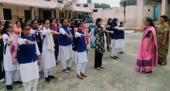 The students were administered the oath of cleanliness.