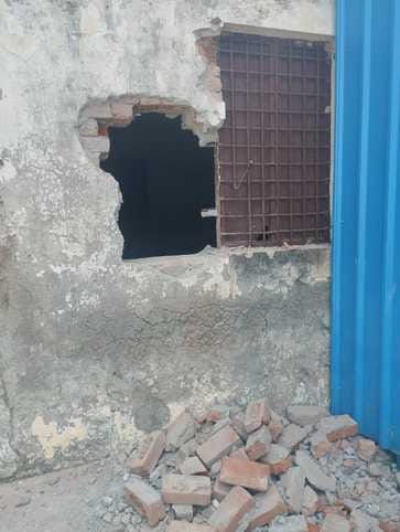 Goods worth lakhs including four new ACs kept in the village mini secretariat were stolen.