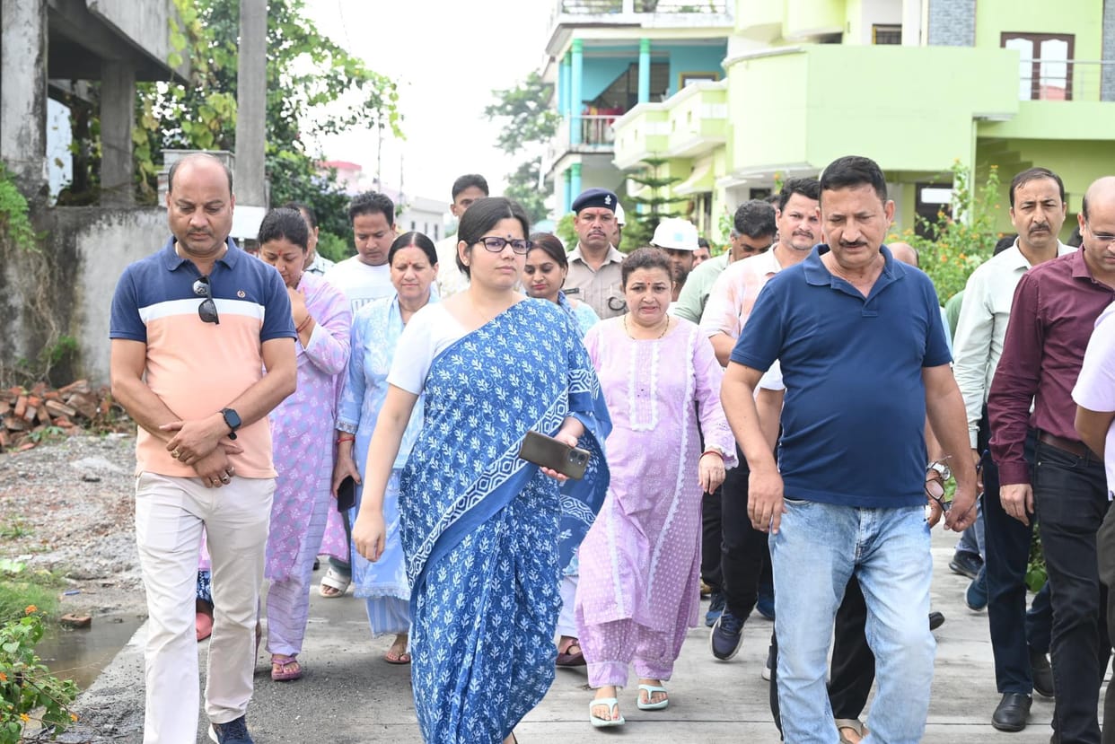 The DM has given 10 days to make the Ranibagh road pothole-free.
